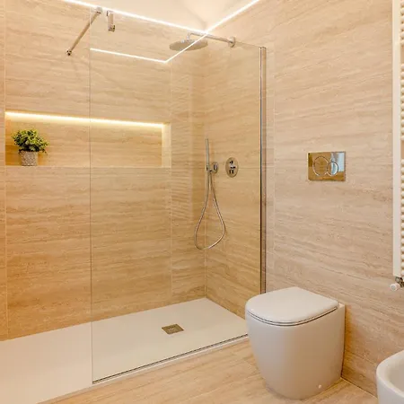 Villa Elena 9&1, Emma